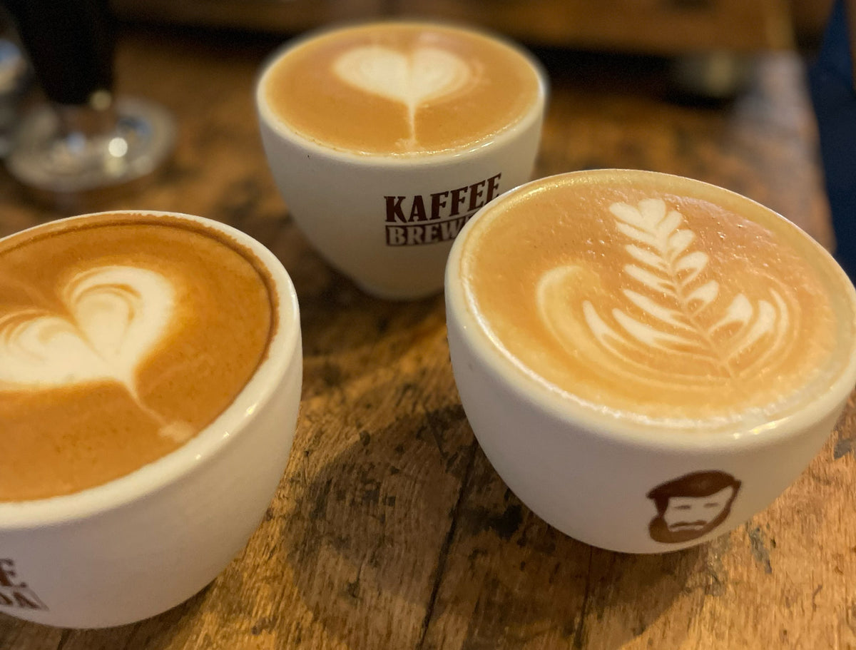 Die Flat White Zubereitung so geht's! Kaffeeheimat