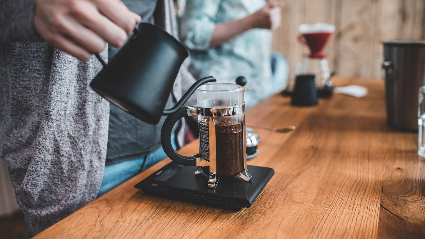 FRENCH-PRESS-AEROPRESS-ZUBEREITUNG-EMPFEHLUNG-DES-ROESTERS-KAFFEEHEIMAT