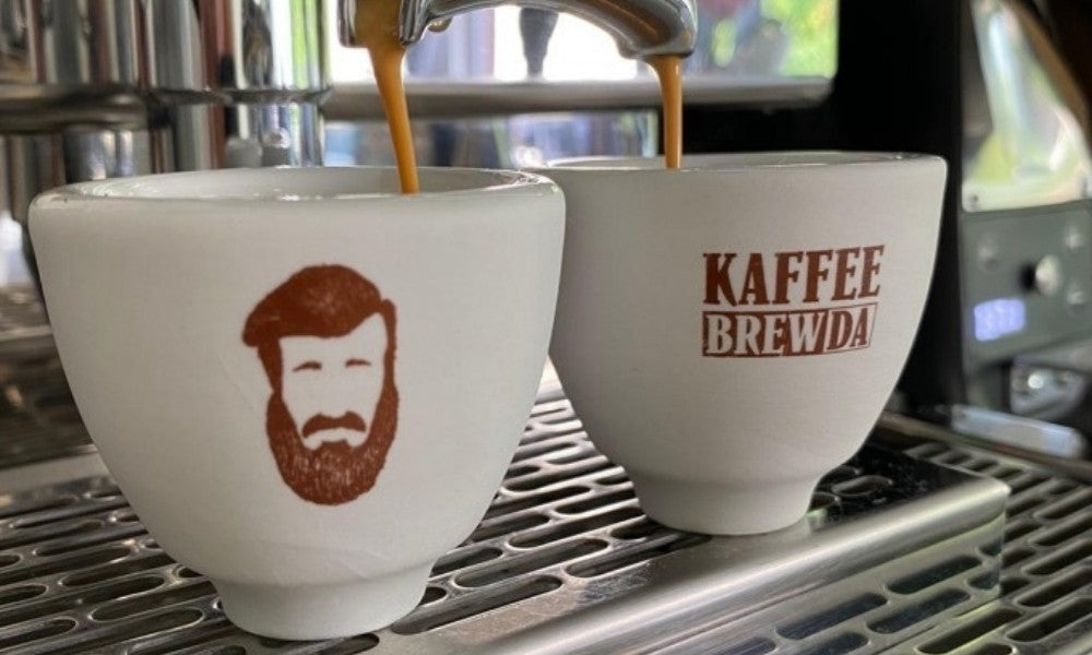 zwei Tassen bei Barista Kurs
