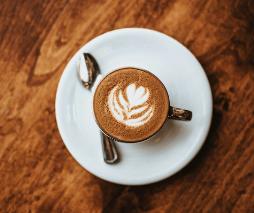 Kaffee Shop cremiger Kaffee