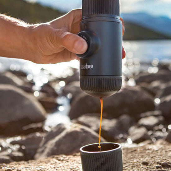 
                  
                    camping-espresso-zubereitung
                  
                