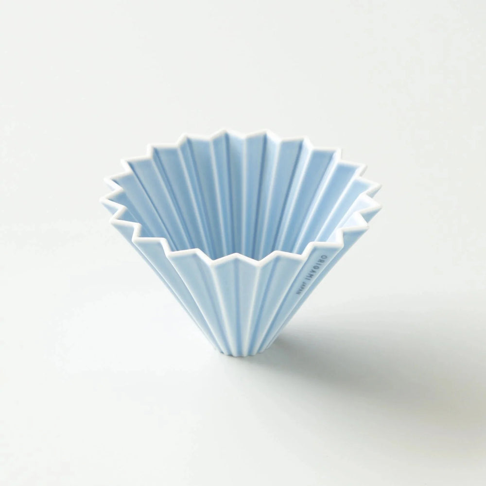 
                  
                    Origami_Dripper_M_Matt_Blue
                  
                