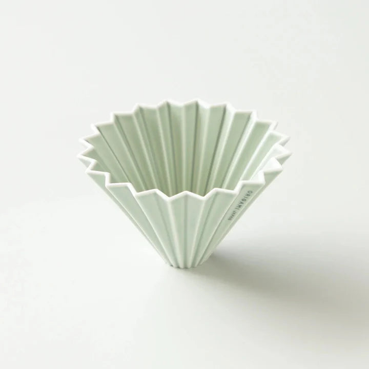 
                  
                    Origami_Dripper_M_Matt_Green
                  
                