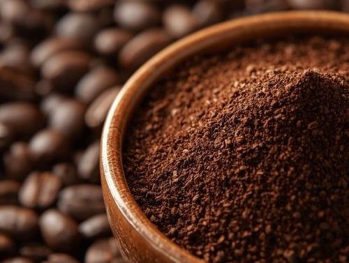 gemahlener Kaffee in einer Schüssel