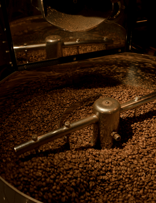 säurearmer Kaffee wird zubereitet